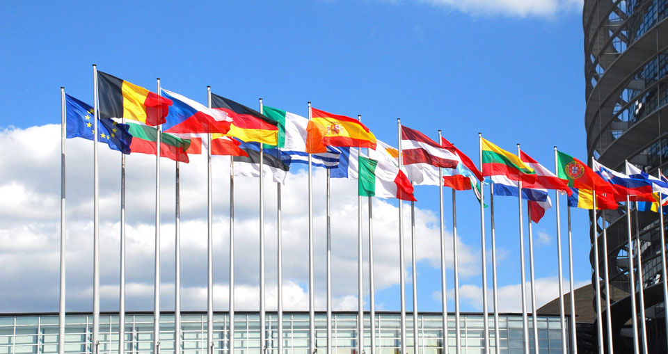 flaggen eu dreilaendereck